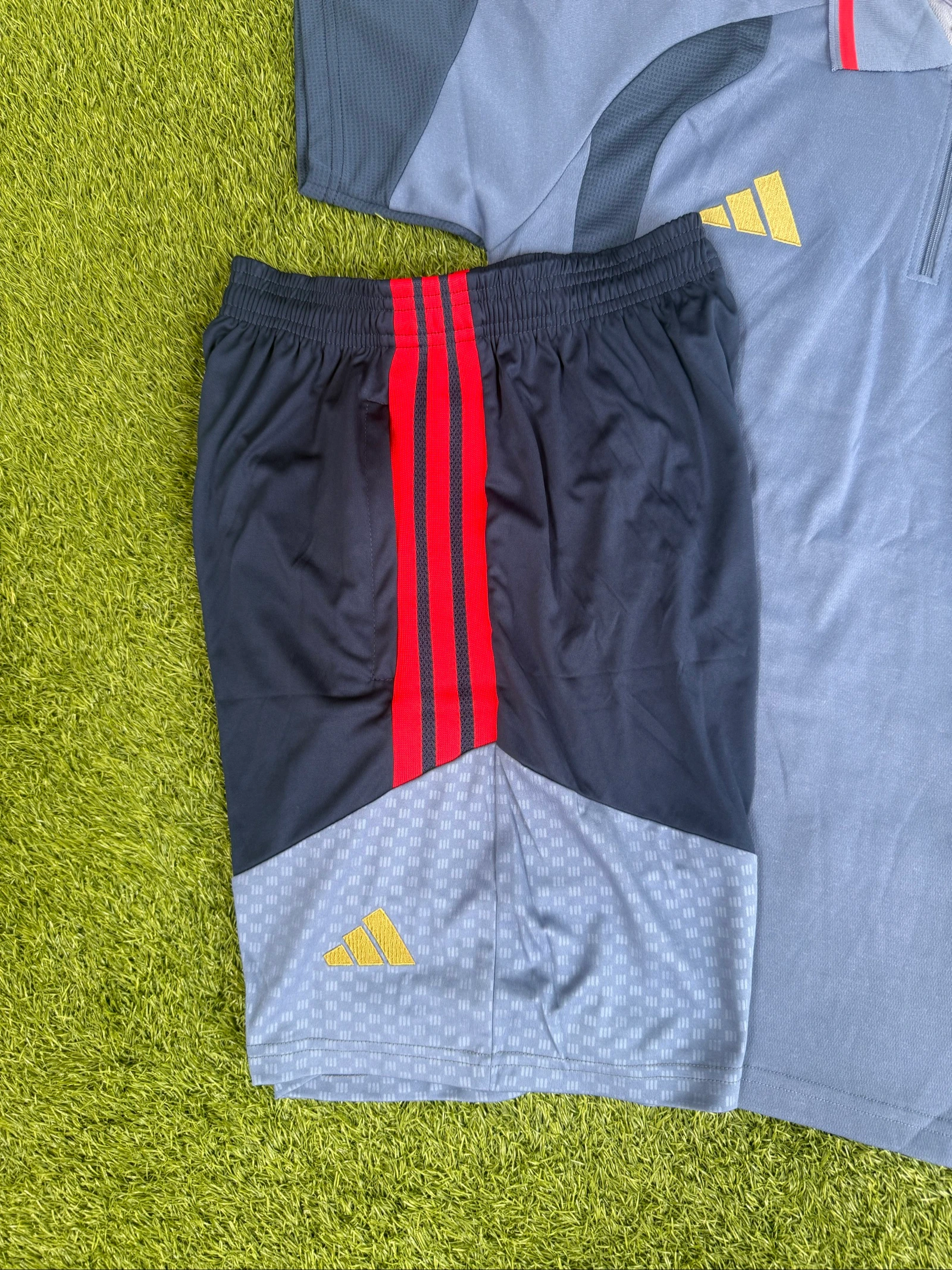 Ensemble de promenade – photo 2